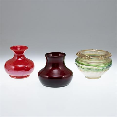2 unterschiedliche Vasen Art Déco und 1 Schale. Jean Beck -- -- Wilhelm Kralik Sohn, Eleonorenhain u.a.