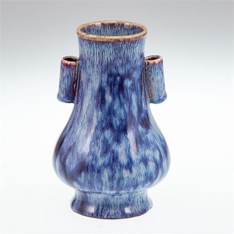 Runde Vase in Hu-Form, China, 20. Jahrhundert