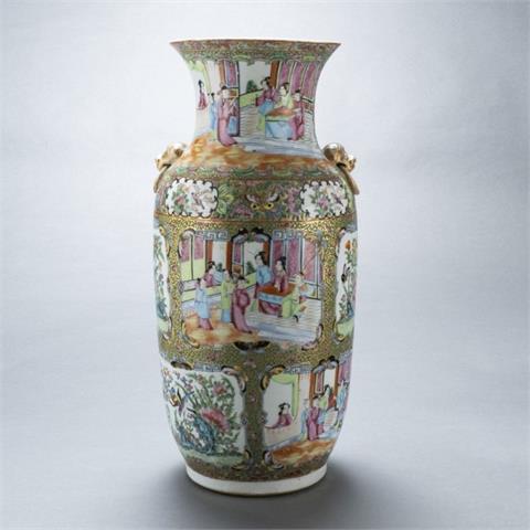 Kantonesische Famille rose-Vase, China, Qing-Dynastie, um 1900