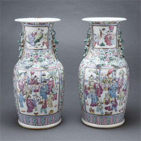 Paar Famille rose-Vasen, China, Qing-Dynastie, 19. Jahrhundert