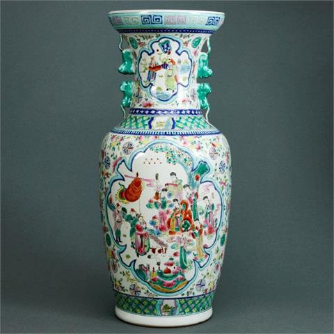 Große Famille rose Vase, China, 19. / 20. Jahrhundert