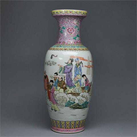 Große Vase mit den acht Unsterblichen, China, um 1950