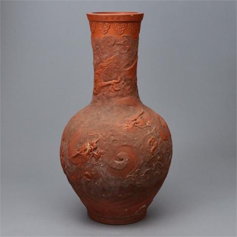 Vase, China