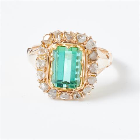 Ausdrucksstarker vintage Ring mit grünem Turmalin und Diamanten