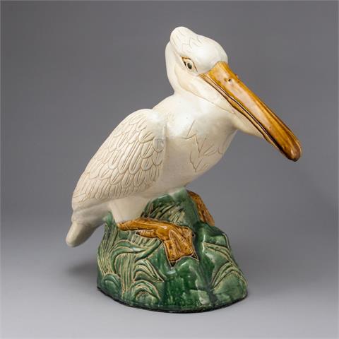 Großer Pelikan. Keramik.