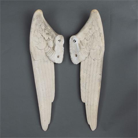 Paar Flügel, um 1900.